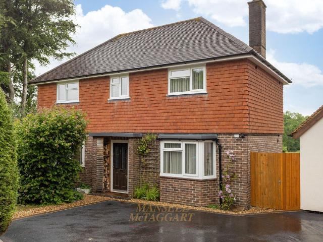North Street, Turners Hill RH10, 4 bed detached house to rent, £2,700 pcm | PrimeLocation