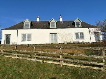 North Synton Farm Cottage, Ashkirk, Selkirk TD7, 5 bed farmhouse to rent, £1,350 pcm | PrimeLocation