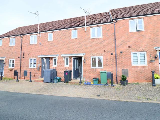 Northolt Way Kingsway, Quedgeley GL2, 2 bed property to rent, £1,200 pcm | PrimeLocation
