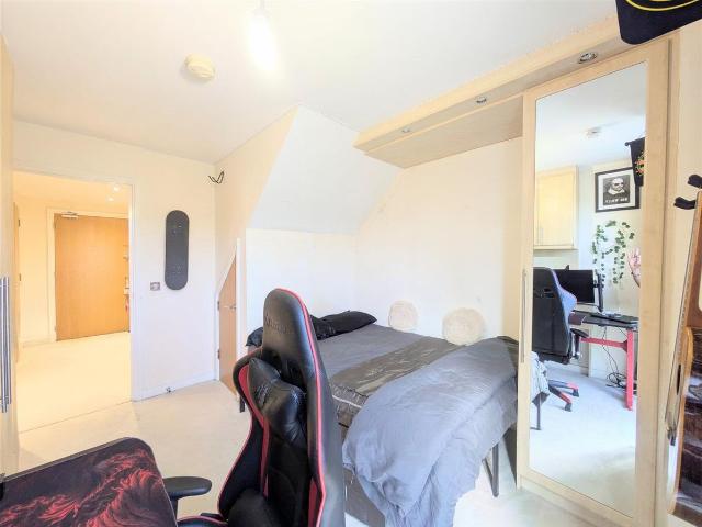 Northolt Road, Harrow HA2, 2 bed flat to rent, £3,000 pcm | PrimeLocation