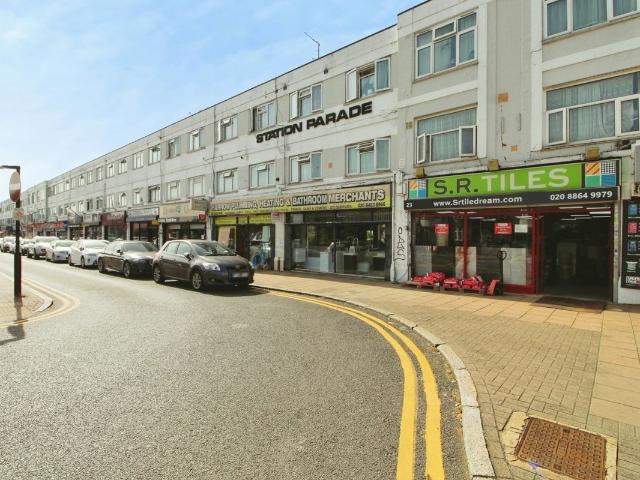 Northolt Road, South Harrrow, Harrow, London HA2, 2 bed flat to rent, £1,750 pcm | PrimeLocation