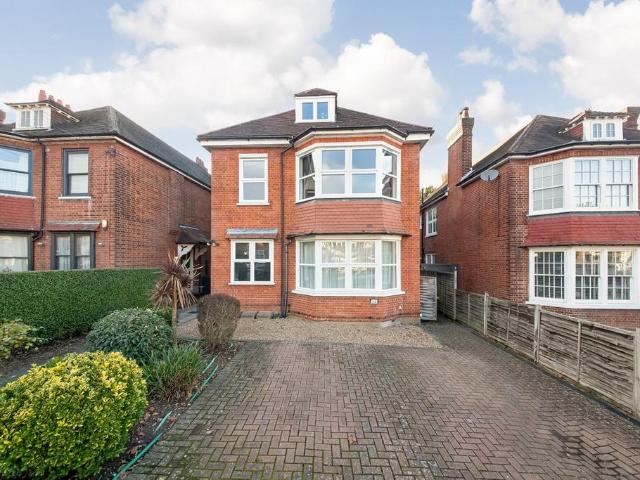 Northampton Road, Croydon, CR0 2 bed apartment to rent £1,700 pcm £392 pw