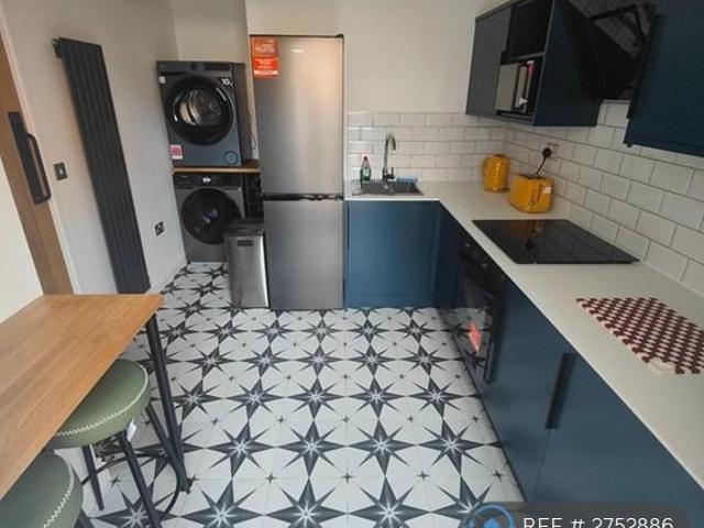 Northampton Road, Wellingborough, NN8 1 bed in a house share to rent £750 pcm £173 pw