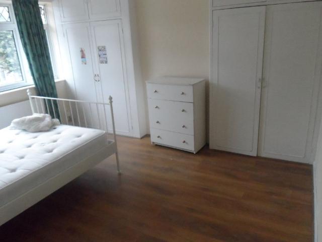 Northborough Road, London SW16, 6 bed terraced house to rent, £4,700 pcm | PrimeLocation