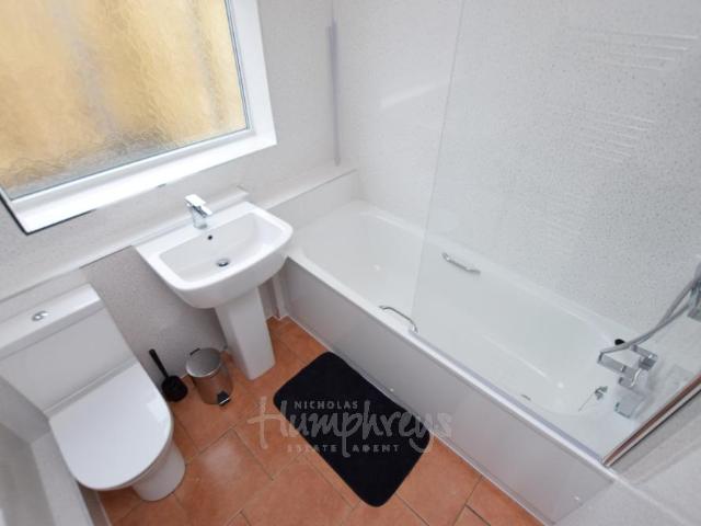 Northcote Street, Northampton NN2 4 bed terraced house to rent £1,820 pcm £420 pw