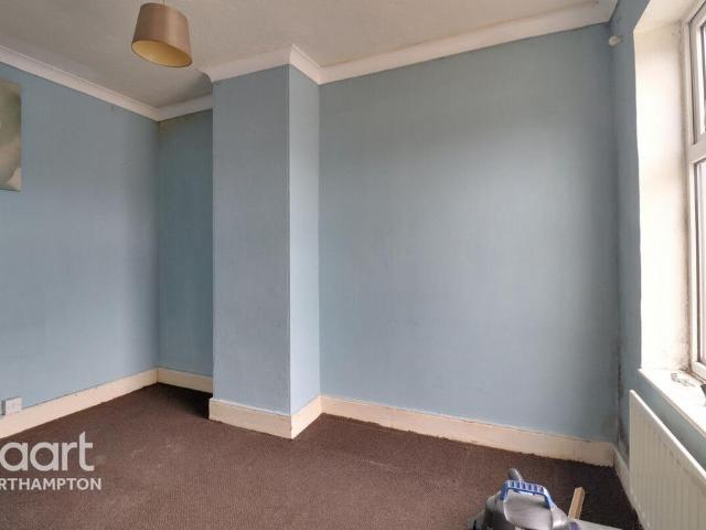 Northcote Street, Northampton 3 bed terraced house to rent £1,200 pcm £277 pw