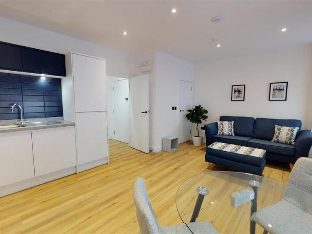 Northcote Street, Cardiff CF24 1 bed flat to rent £1,145 pcm £264 pw