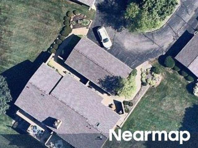 Northcrest Way E