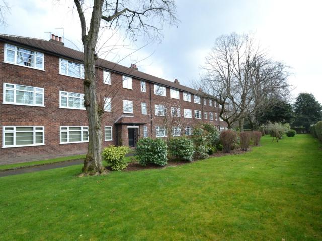 Northenden Road, Sale, 2 bedroom, Apartment