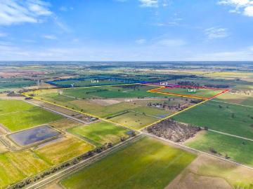 Northern Victoria Dairy Farm in 4 LOTS
