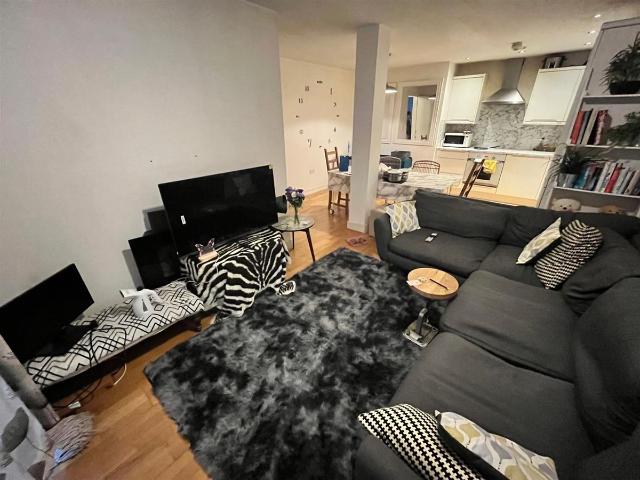 Northern Angel, Dyche Street, Manchester M4, 2 bed flat to rent, £1,350 pcm | PrimeLocation