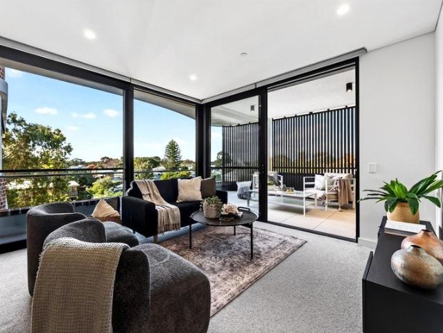 Northern Coastal Luxury Living