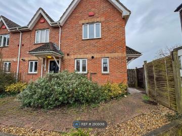 Northern Road, Portsmouth PO6, 2 bed end terrace house to rent, £1,400 pcm | PrimeLocation
