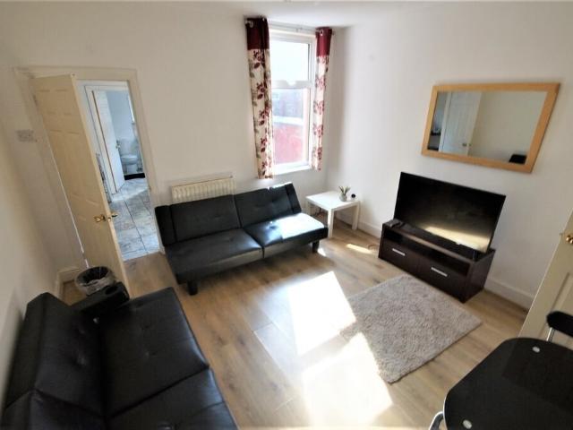 Northfield Road, Coventry, CV1 2BQ Let agreed