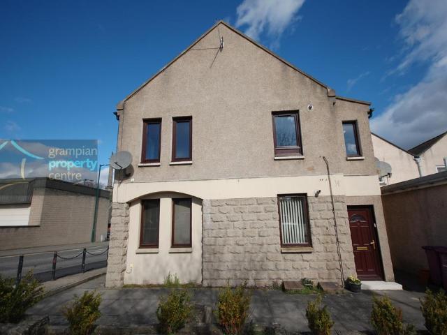 Northfield Terrace, Elgin, IV30 1NE 2 bed flat to rent £550 pcm £127 pw