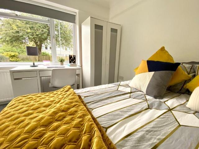 Northfields DFL 1 bed in a house share to rent £545 pcm £126 pw