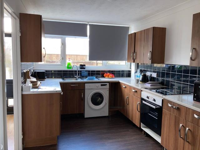 Northfields NR4, 4 bed maisonette to rent, £1,950 pcm | PrimeLocation