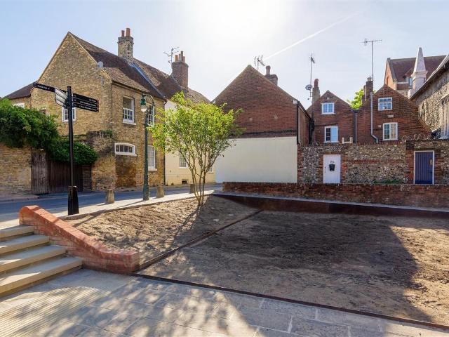 Northgate, Canterbury CT1, 1 bed property to rent, £1,100 pcm | PrimeLocation