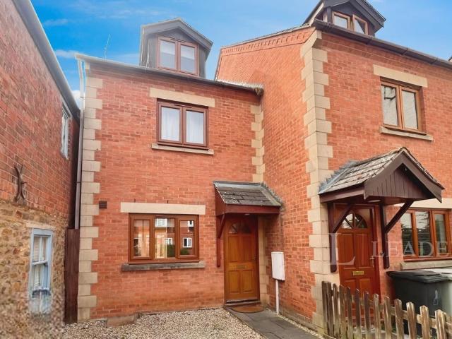 Northgate, Oakham LE15, 3 bed property to rent, £995 pcm | PrimeLocation