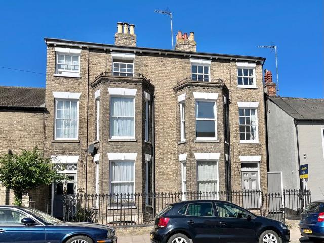Northgate Street, Bury St. Edmunds IP33, 4 bed property to rent, £2,500 pcm | PrimeLocation