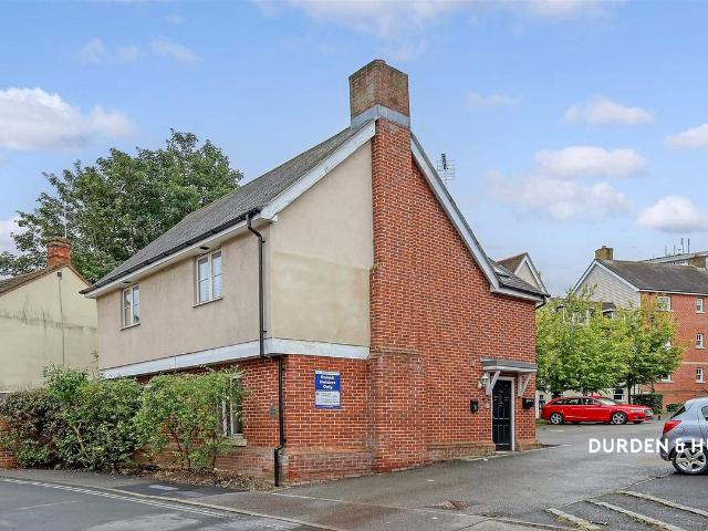 Northgate Street, Colchester CO1, 1 bed flat to rent, £1,050 pcm | PrimeLocation