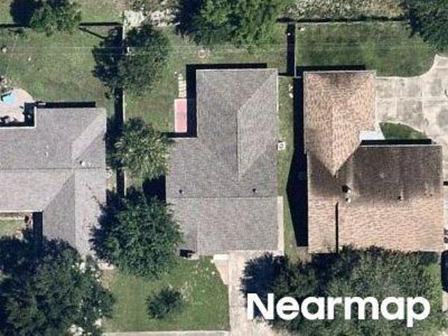Northleaf Dr