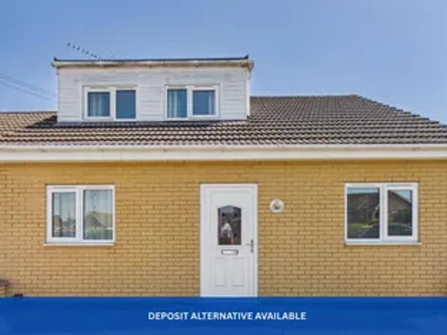 Northleigh Grove, Market Harborough £950 pcm ⓘ The monthly or weekly payment required by the landlord. Read our glossary page *Tenant Info | 2 bedrooms Material Information
