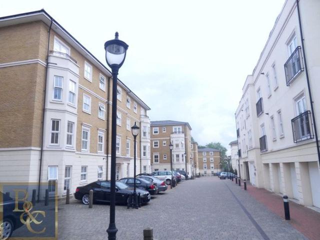 Northpoint Square, Camden NW1, 2 bed flat to rent, £2,600 pcm | PrimeLocation