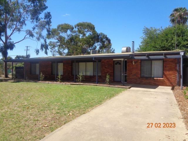 Northside Close to Scenic River Walks