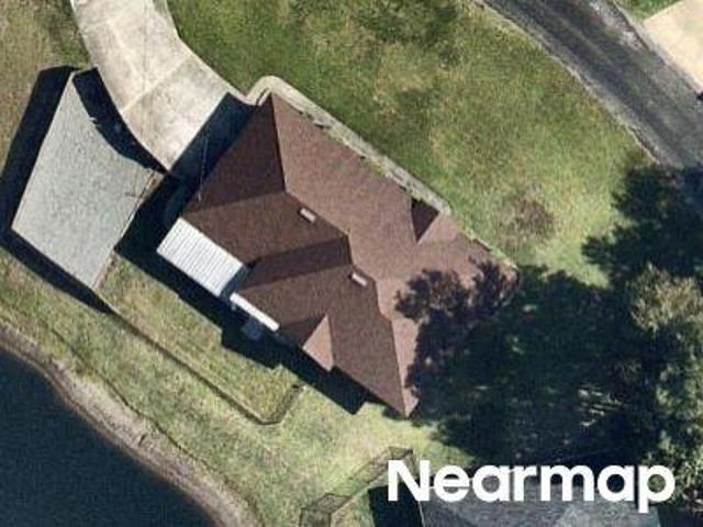 Northside Dr E