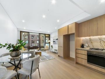 NorthSouth Dual Aspect 2 Bedroom with Future Park & Garden Views