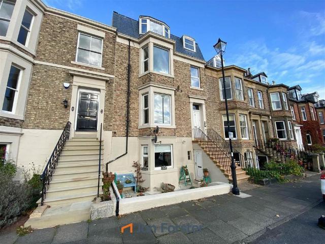 Northumberland Terrace, Tynemouth 2 bed apartment to rent £1,300 pcm £300 pw