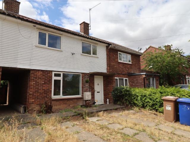 Northumberland Avenue, Bury St Edmunds, Suffolk IP32, 3 bed terraced house to rent, £1,350 pcm | PrimeLocation