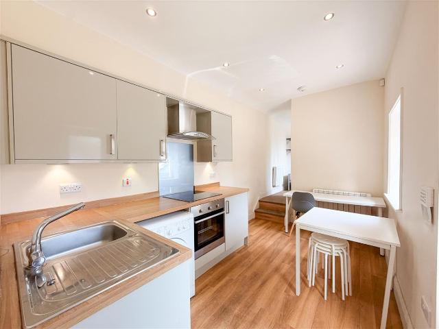 Northumberland Road, Sheffield S10, 1 bed property to rent, £795 pcm | PrimeLocation