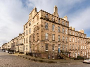 Northumberland Street, Edinburgh. 3 bed apartment to rent £4,500 pcm £1,038 pw
