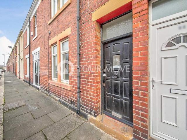 Northumberland Street, Tyne And Wear. 1 bed flat to rent £625 pcm £144 pw