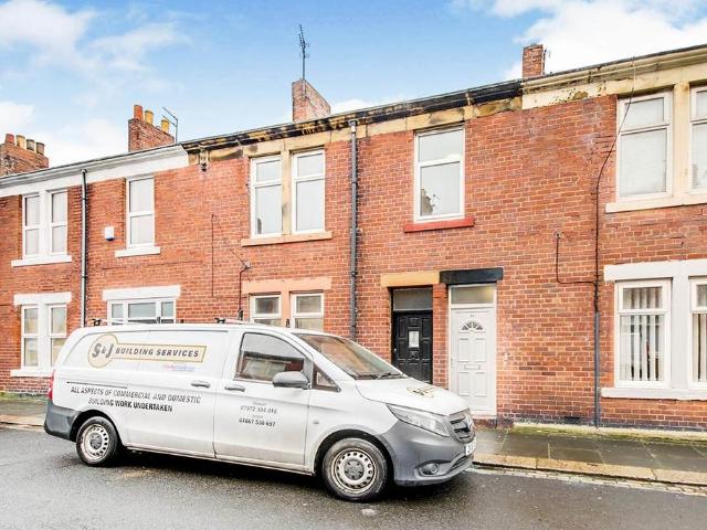 Northumberland Street, Tyne And Wear. 2 bed flat to rent £695 pcm £160 pw