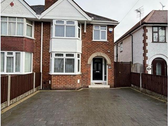 Northway, Leamington Spa CV31, 3 bed semi detached house to rent, £1,650 pcm | PrimeLocation