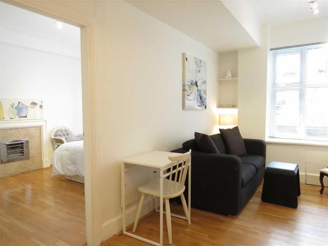 Northways, College Cresent, Swiss Cottage NW3, Studio to rent, £1,885 pcm | PrimeLocation