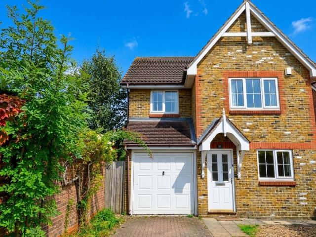 Northweald Lane, Kingston Upon Thames KT2, 4 bed property to rent, £3,750 pcm | PrimeLocation