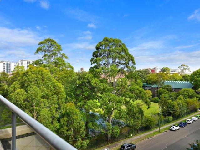 Northwest facing Corner Apartment with beautiful view