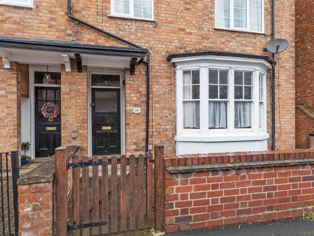Northwick Road, Evesham 1 bed maisonette to rent £895 pcm £207 pw