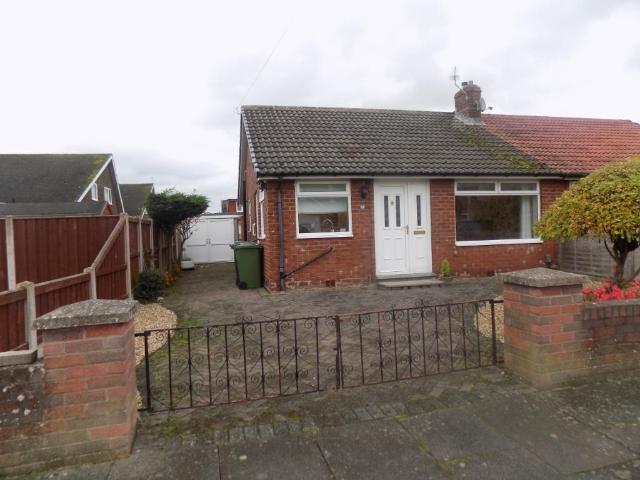 Northwood Crescent, Stanwix. 2 bed bungalow to rent £850 pcm £196 pw