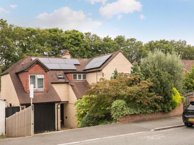 Northwood Avenue, Purley CR8, 4 bed detached house to rent, £2,600 pcm | PrimeLocation