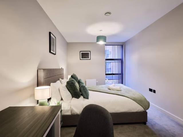 Northwood Street, Birmingham B3 1 bed flat to rent £2,000 pcm £462 pw