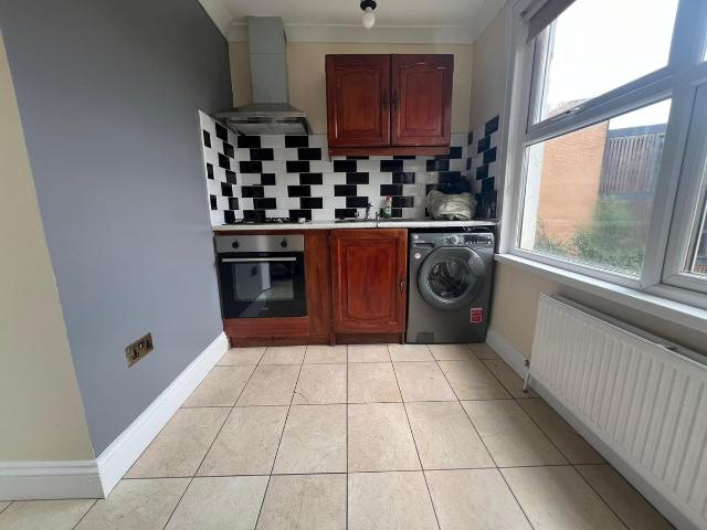 Northwold Road, London E5, 1 bed flat to rent, £1,650 pcm | PrimeLocation
