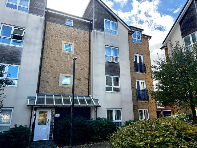 Norton Farm Road, Bristol BS10, 2 bed flat to rent, £1,200 pcm | PrimeLocation