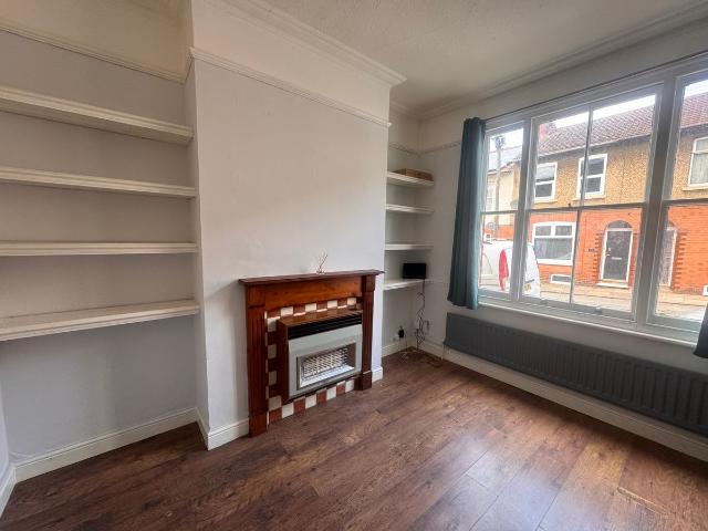 Norton Road, Northampton NN2, 3 bed property to rent, £1,300 pcm | PrimeLocation