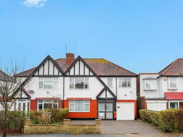 Norval Road, Wembley 4 bed semi detached house to rent £2,600 pcm £600 pw