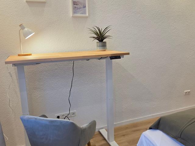 NorwayHome *Uniklinikum*SouthBalcony*, Essen Amsterdam Apartments for Rent